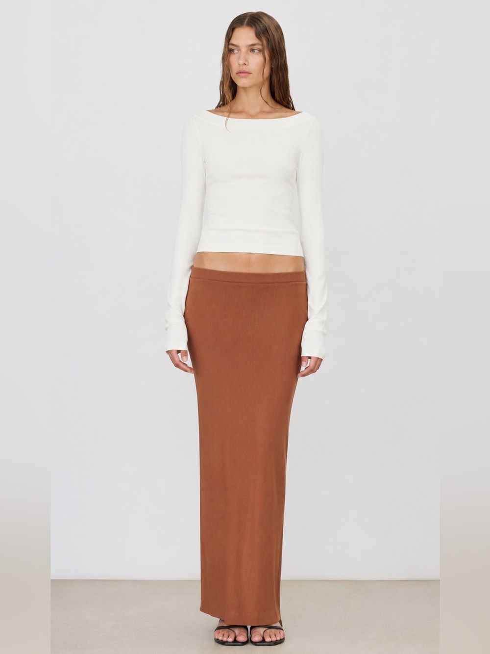 Eterne Ribbed Maxi Skirt in Chestnut Brown